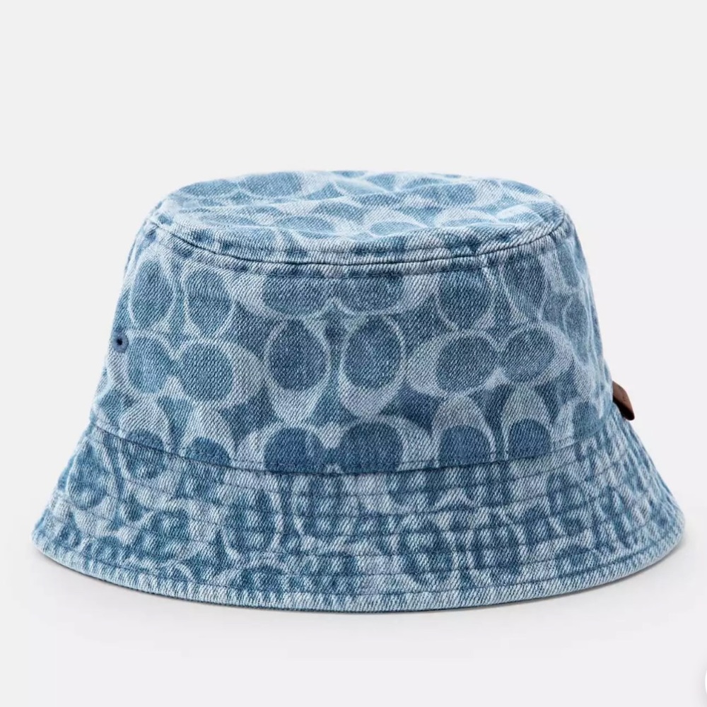 Coach Signature Bucket Hat